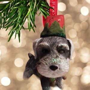 Holiday schnauzer